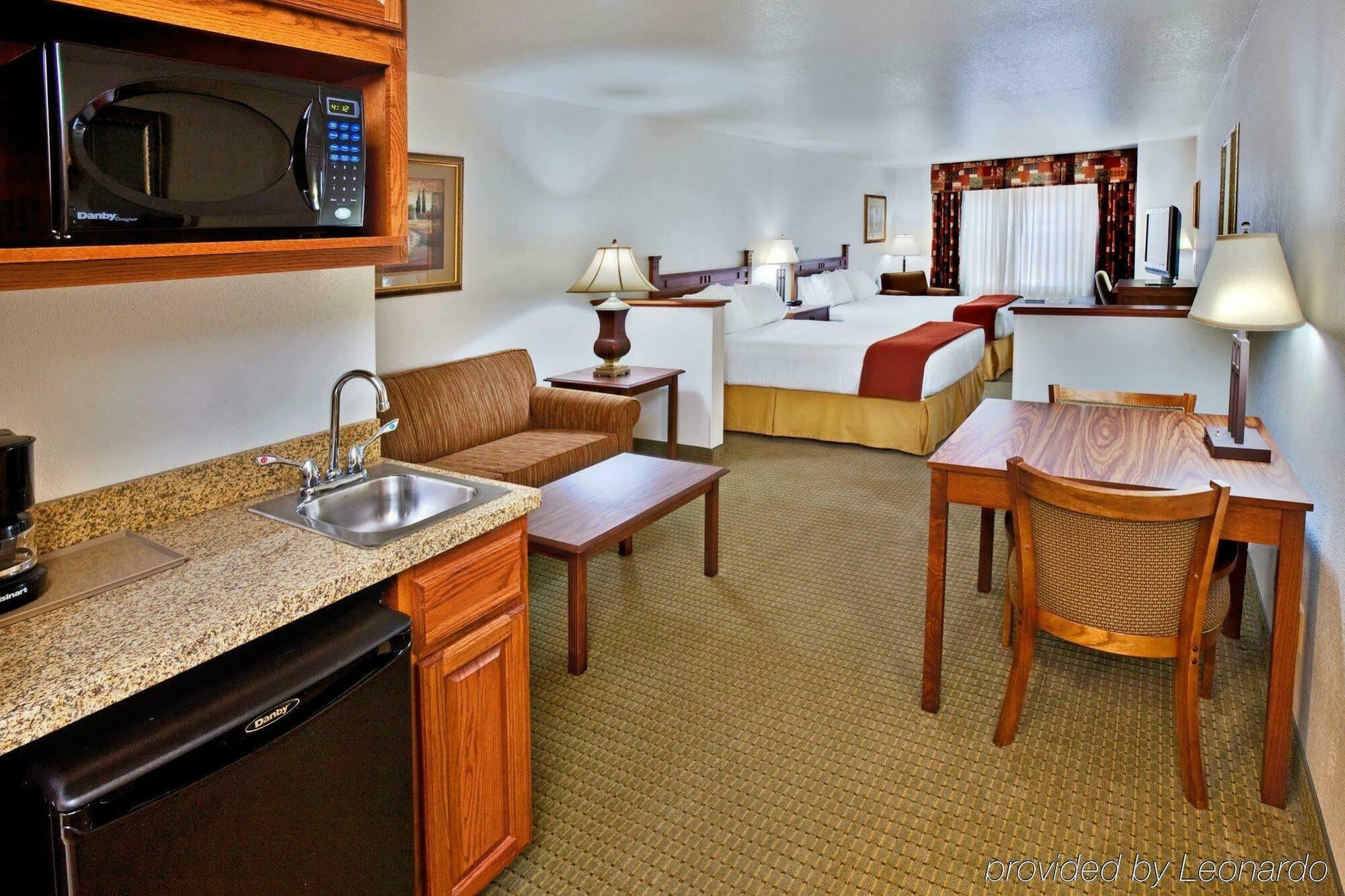 Holiday Inn Express & Suites Jacksonville By Ihg South Jacksonville Luaran gambar